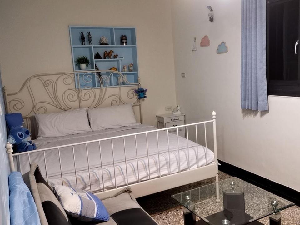 摩登旅宿 Tainan Extérieur photo